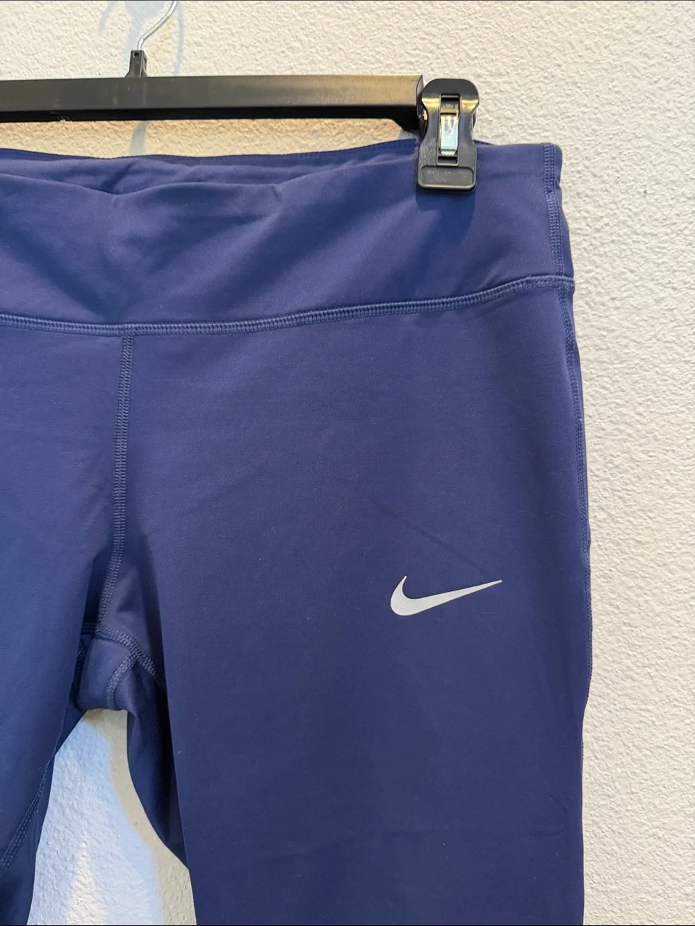 Nike Women’s Dri-FIT Capri Workout Leggings Navy Blue